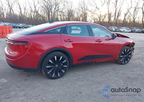 2025 Toyota Crown Platinum z USA, uszkodzony, nr VIN JTDAFAAF8S3012393